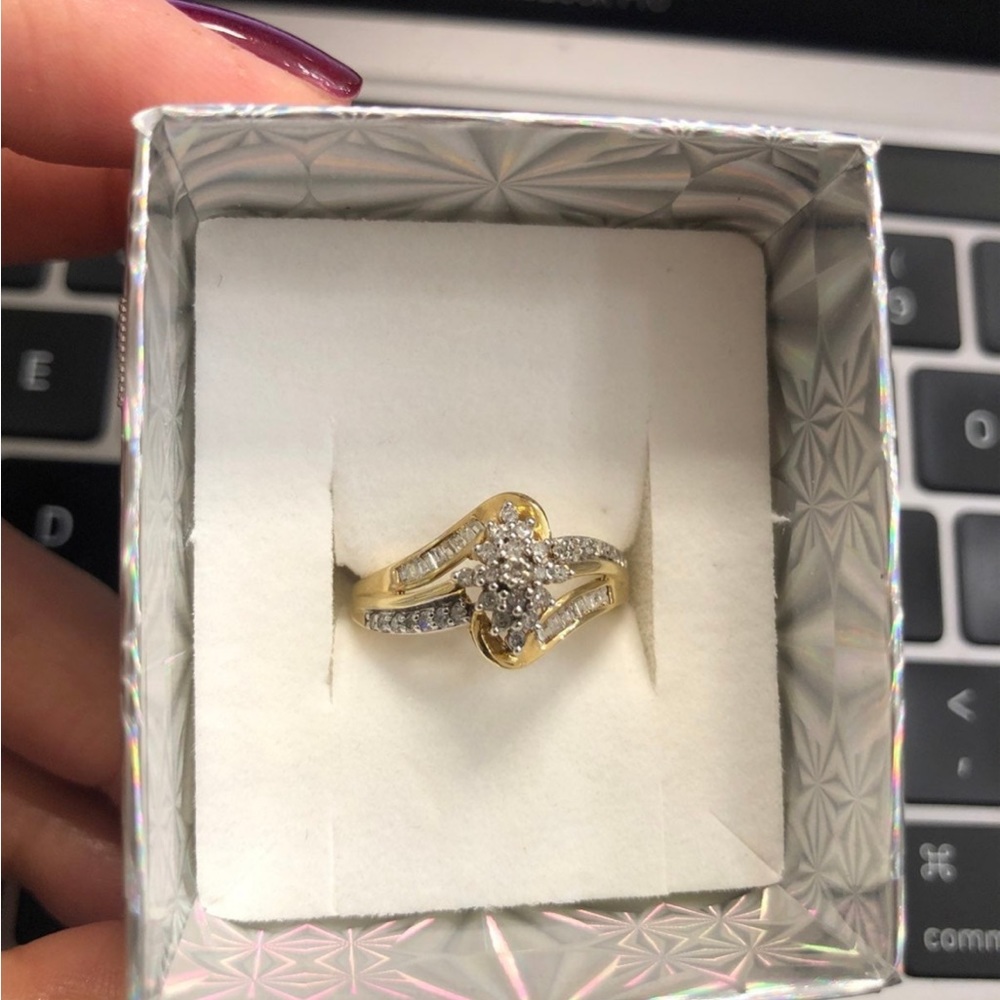10K Gold Diamond Ring